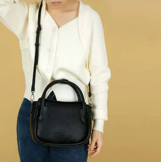 Cardin Top Handle