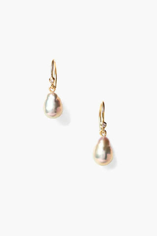 14k Edison Earrings Grey Pearl