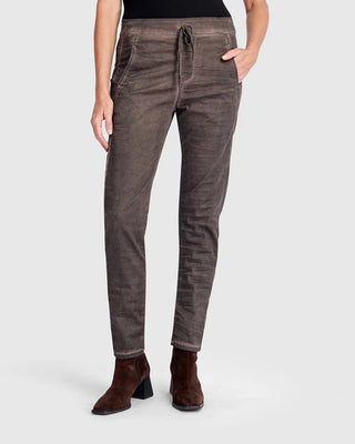 Washed Iconic Stretch Jeans