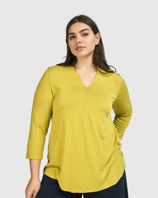 Essential V-neck Top