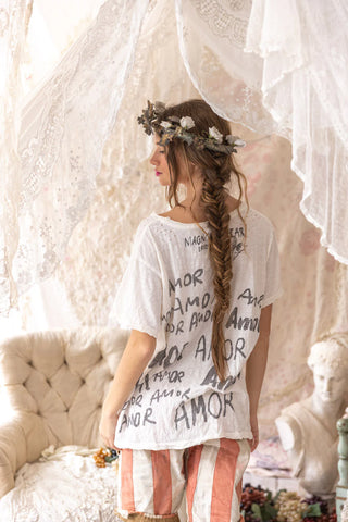 Season Of Love Amor Tee