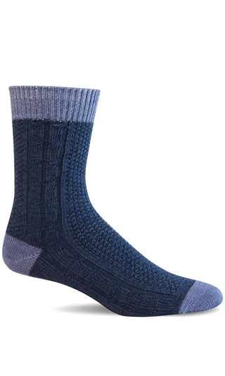 Women's Chunky Cable Essential Comfort Socks