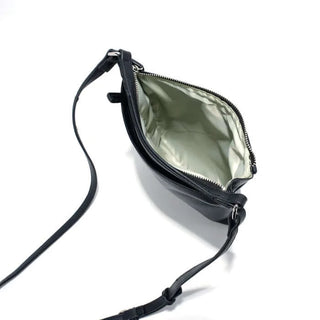 Grayson Flat Crossbody Black