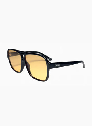 Alix Aviator